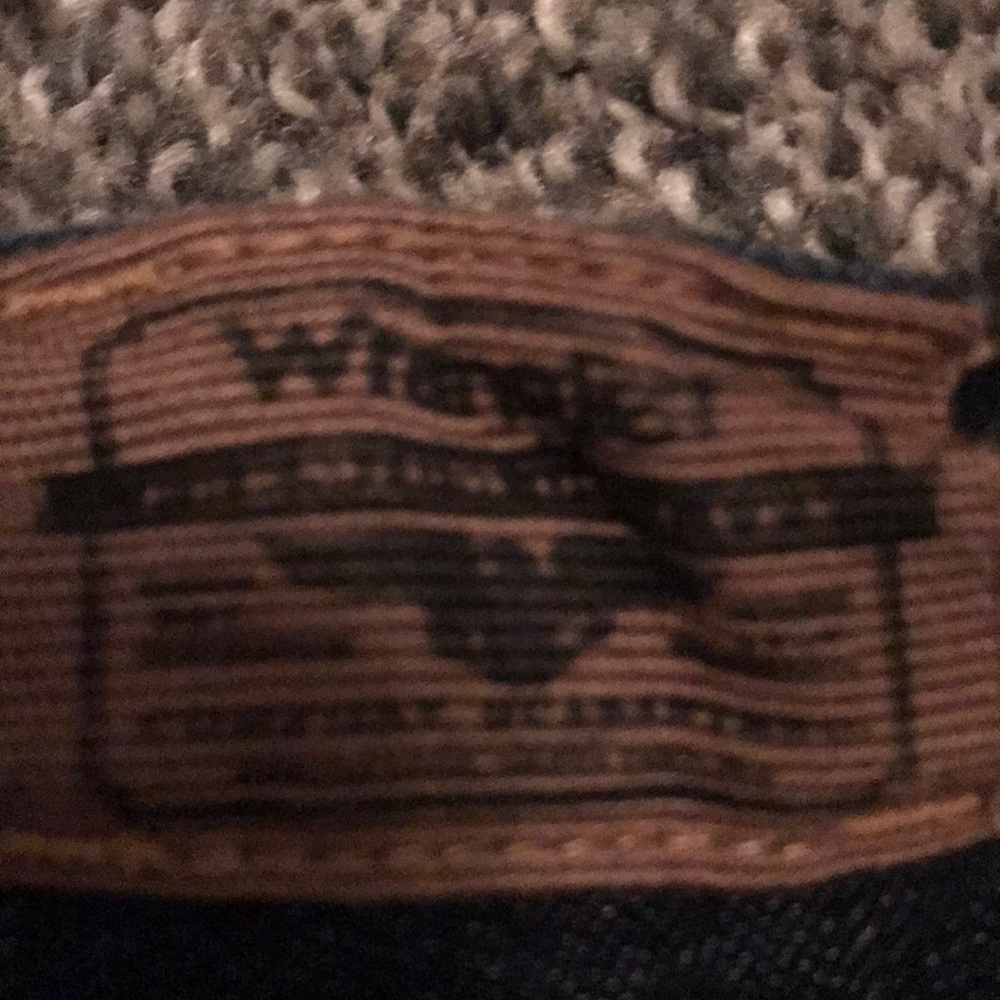 Wranglers - Picture 3 of 4